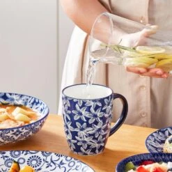16-Piece Blue Porcelain Dinnerware Set Service For 4 Dinner Set With Dinner Plates Dessert Plates Cereal Bowls And Mugs 20 16-Piece Blue Porcelain Dinnerware Set Service For 4 Dinner Set With Dinner Plates Dessert Plates Cereal Bowls And Mugs -Vancasso Shop blue vancasso dinnerware sets vc selene 16b 40 1000