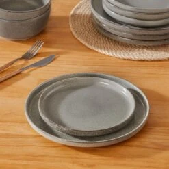 16-Piece Brown Stoneware Dinnerware Set Service For 4 Bowls And Plates Set Dinner, Dessert Plates Pasta And Cereal Bowls -Vancasso Shop brown vancasso dinnerware sets vc anya bn 16 1d 1000