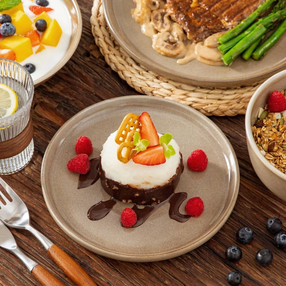 16-Piece Brown Stoneware Dinnerware Set Service For 4 Tableware Bowls And Plates Dining Set Dishware Set 7 16-Piece Brown Stoneware Dinnerware Set Service For 4 Tableware Bowls And Plates Dining Set Dishware Set - Image 5