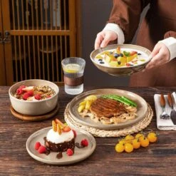 16-Piece Brown Stoneware Dinnerware Set Service For 4 Tableware Bowls And Plates Dining Set Dishware Set 31 16-Piece Brown Stoneware Dinnerware Set Service For 4 Tableware Bowls And Plates Dining Set Dishware Set -Vancasso Shop brown vancasso dinnerware sets vc pla bn 16 eu 31 1000