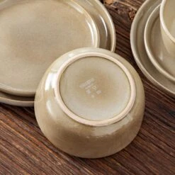 16-Piece Brown Stoneware Dinnerware Set Service For 4 Tableware Bowls And Plates Dining Set Dishware Set 23 16-Piece Brown Stoneware Dinnerware Set Service For 4 Tableware Bowls And Plates Dining Set Dishware Set -Vancasso Shop brown vancasso dinnerware sets vc pla bn 16 eu 77 1000