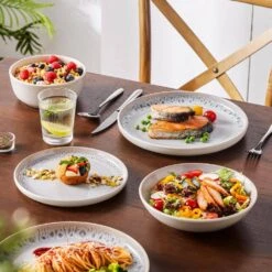 16-Piece Cream White And Beige Stoneware Dinnerware Set Service For 4-Bowls And Plates Set Tableware Dinner Set -Vancasso Shop cream white and beige vancasso dinnerware sets vc snow bg 16 eu 44 1000