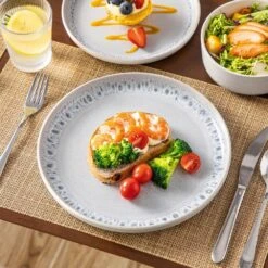 18-Piece Cream White And Beige Stoneware Dinnerware Set Service For 6 Bowls And Plates Set Dinner Set Tableware 20 18-Piece Cream White And Beige Stoneware Dinnerware Set Service For 6 Bowls And Plates Set Dinner Set Tableware -Vancasso Shop cream white and beige vancasso dinnerware sets vc snow bg 18 eu 66 1000