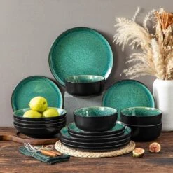 16-Piece Green And Black Stoneware Dinnerware Set Service For 4 Tableware Bowls And Plates Dining Set Dishware Set 16 16-Piece Green And Black Stoneware Dinnerware Set Service For 4 Tableware Bowls And Plates Dining Set Dishware Set -Vancasso Shop green and black vancasso dinnerware sets vc pla g 16 eu 76 1000