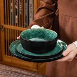 18-Piece Green And Black Stoneware Dinnerware Set Service For 6 Tableware Dinner Plates Dessert Plates Cereal Bowls 23 18-Piece Green And Black Stoneware Dinnerware Set Service For 6 Tableware Dinner Plates Dessert Plates Cereal Bowls -Vancasso Shop green and black vancasso dinnerware sets vc pla g 18 eu 77 1000