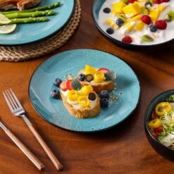 16-Piece Green Stoneware Dinnerware Set (Service Set For 4) Bowls And Plates Dinner Set 19 16-Piece Green Stoneware Dinnerware Set (Service Set For 4) Bowls And Plates Dinner Set -Vancasso Shop green vancasso dinnerware sets vc bubble g 16t 1d 1000