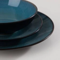 16-Piece Green Stoneware Dinnerware Set Service For 4 Tableware Set With Plates Bowls And Mugs 15 16-Piece Green Stoneware Dinnerware Set Service For 4 Tableware Set With Plates Bowls And Mugs -Vancasso Shop green vancasso dinnerware sets vc bubble g sl 1d 1000