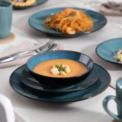 16-Piece Green Stoneware Dinnerware Set Service For 4 Tableware Set With Plates Bowls And Mugs 22 16-Piece Green Stoneware Dinnerware Set Service For 4 Tableware Set With Plates Bowls And Mugs -Vancasso Shop green vancasso dinnerware sets vc bubble g sl 76 1000