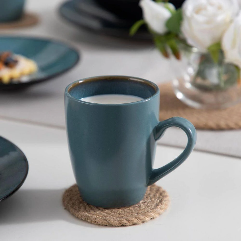 16-Piece Green Stoneware Dinnerware Set Service For 4 Tableware Set With Plates Bowls And Mugs 11 16-Piece Green Stoneware Dinnerware Set Service For 4 Tableware Set With Plates Bowls And Mugs - Image 9