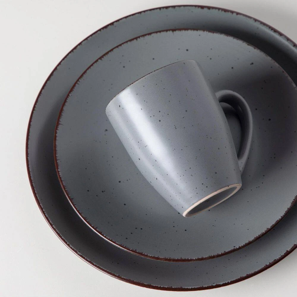 16-Piece Grey Stoneware Dinnerware Set Service For 4 Kitchen Tableware Set With Plates Bowls And Mugs 6 16-Piece Grey Stoneware Dinnerware Set Service For 4 Kitchen Tableware Set With Plates Bowls And Mugs - Image 4
