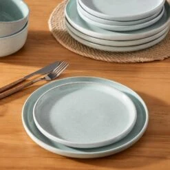 16-Piece Mint Green Stoneware Dinnerware Set Service For 4-Bowl And Plate Dining Set Double-sided Kiln-changed Tableware -Vancasso Shop mint green vancasso dinnerware sets vc anya mg 16 1d 1000