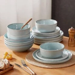 16-Piece Mint Green Stoneware Dinnerware Set Service For 4-Bowl And Plate Dining Set Double-sided Kiln-changed Tableware -Vancasso Shop mint green vancasso dinnerware sets vc anya mg 16 d4 1000