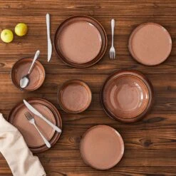 Series Amber 16-Piece Red And Black Stoneware Dinnerware Set Service For 4 Bowls And Plates Dining Set Tableware -Vancasso Shop red and black vancasso dinnerware sets vc amber r 16 a0 1000