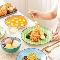 16-Piece Red Blue Green Turquoise Porcelain Dinnerware Set Service For 4 Bowls And Plates Dining Set -Vancasso Shop red blue green turquoise vancasso dinnerware sets vc macaron 16t 31 1000