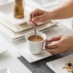 Carina 30-Piece Casual Ivory White Porcelain Dinnerware Set (Service For 6) -Vancasso Shop white vancasso dinnerware sets carina 30 1f 1000